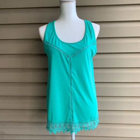 Thyme & Honey Tops - •Thyme & Honey• Sleeveless Crochet Trim Top-Size M